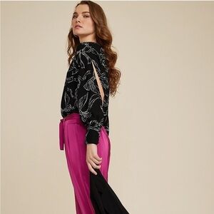 Maurice’s Fallon Bow Print Black & White Blouse Womens Size XXL Boho Whimsigoth